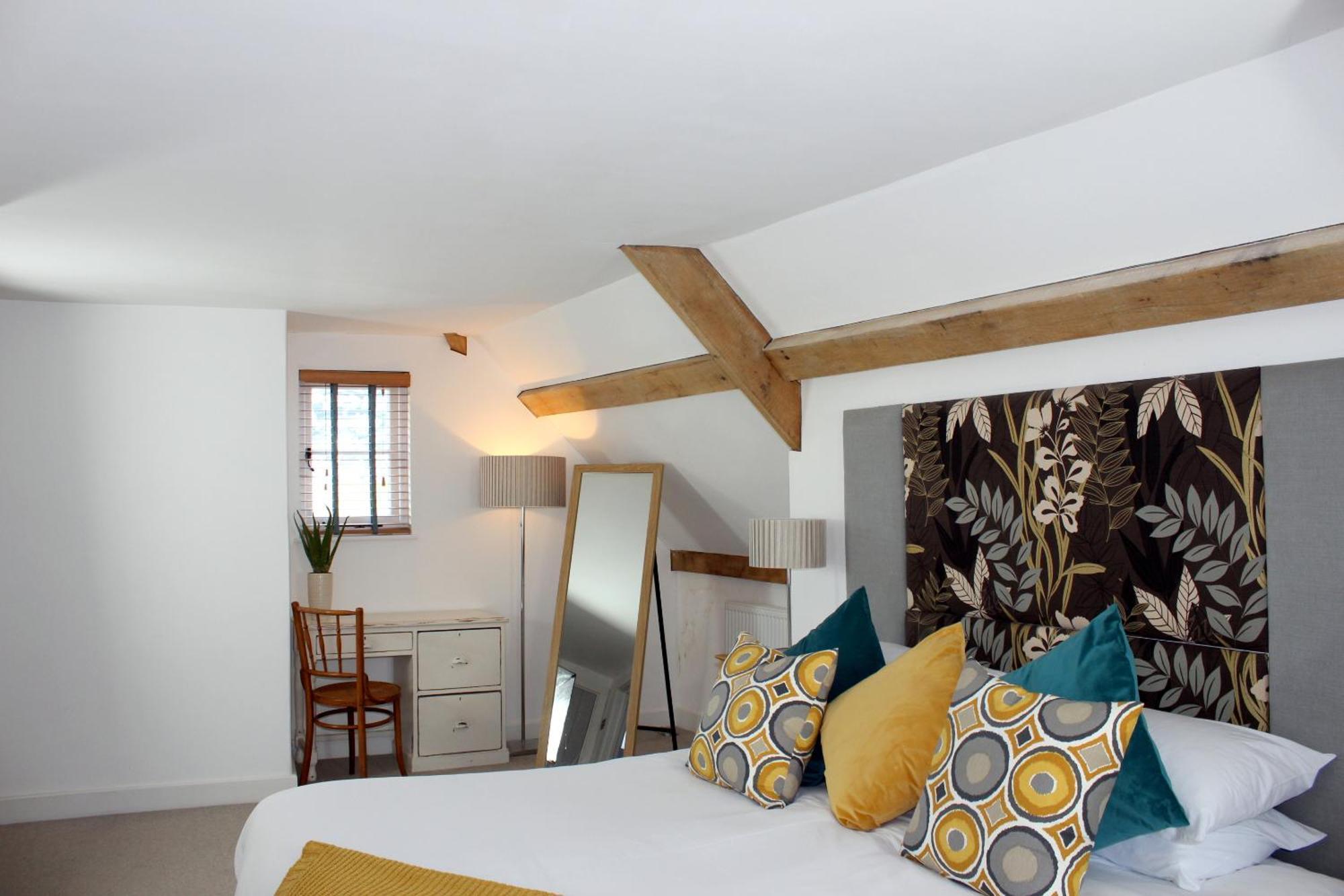 Merchants Rise Apartment